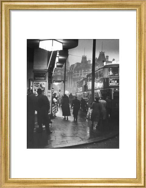 Charing Cross Road St. Giles Circus c. 1935