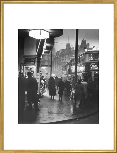 Charing Cross Road St. Giles Circus c. 1935