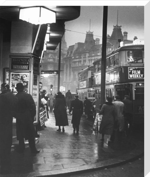 Charing Cross Road St. Giles Circus c. 1935