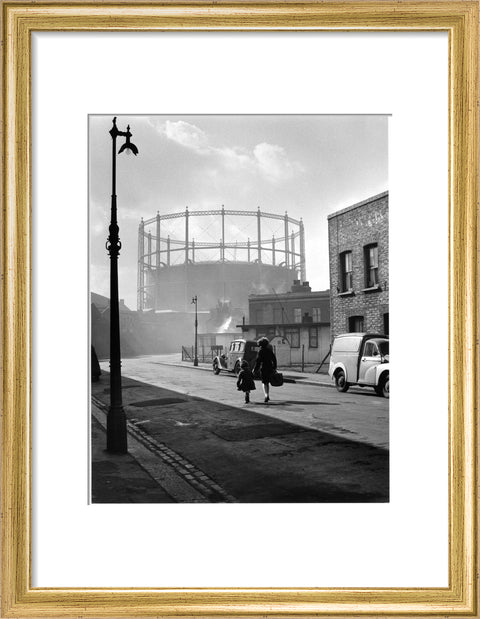 Gasworks at Nine Elms Battersea 1958