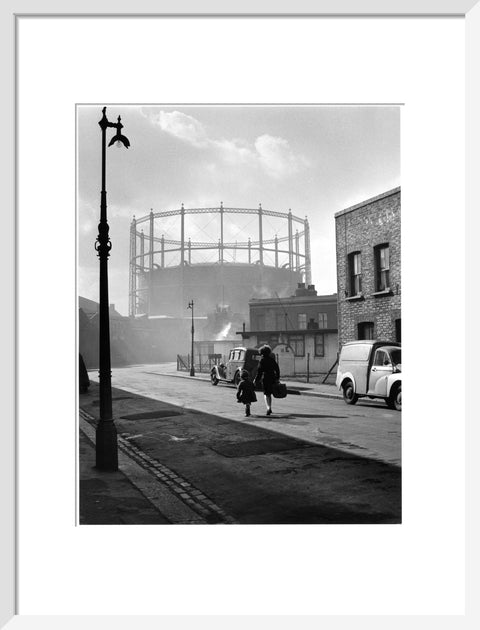 Gasworks at Nine Elms Battersea 1958