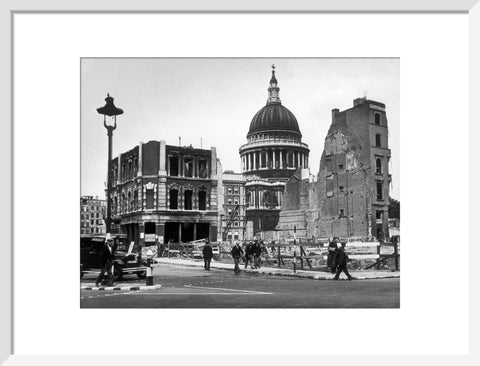 Bomb damage close to St Paul's Cathedral 1942