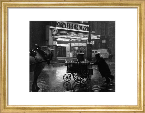 Milkman on Charing Cross Road 1935