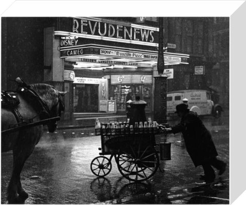 Milkman on Charing Cross Road 1935