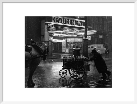 Milkman on Charing Cross Road 1935