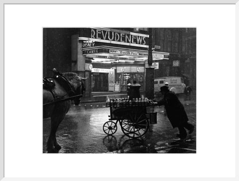 Milkman on Charing Cross Road 1935