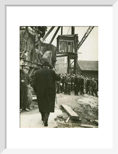 Winston Churchill East India Docks 1944