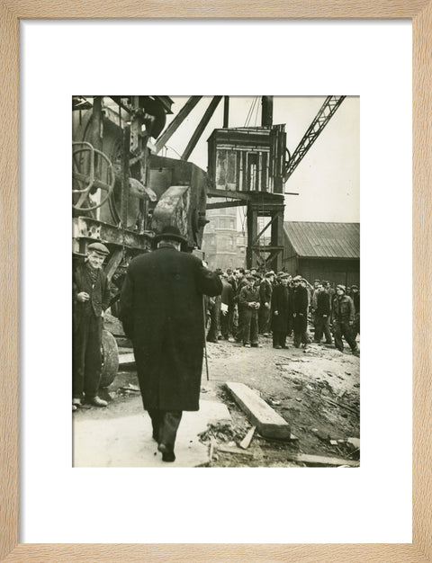 Winston Churchill East India Docks 1944