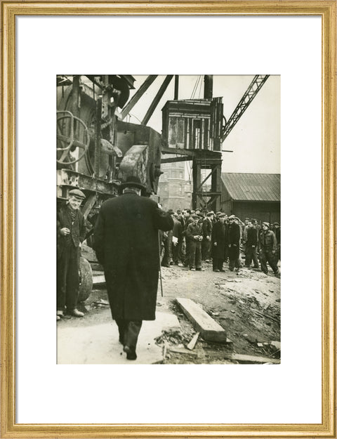 Winston Churchill East India Docks 1944