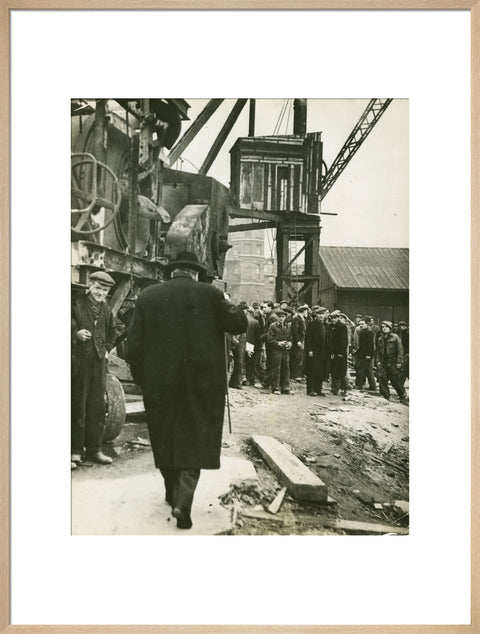 Winston Churchill East India Docks 1944