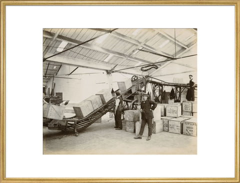 Tea on a conveyor system Tilbury Docks c. 1920