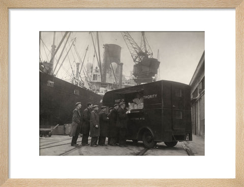 Mobile canteen for dockers 1942