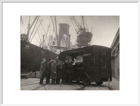 Mobile canteen for dockers 1942