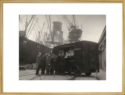 Mobile canteen for dockers 1942
