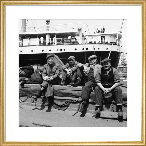 Dockers taking a break c.1960