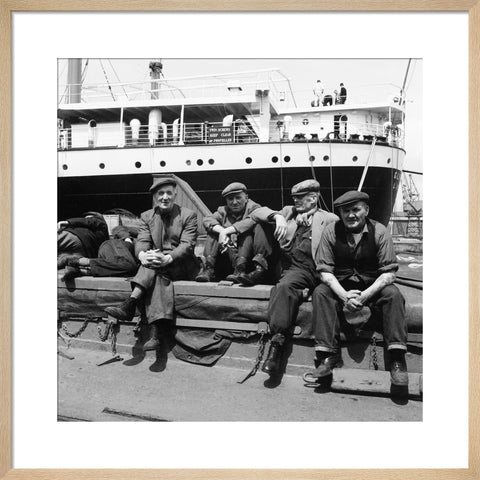 Dockers taking a break c.1960