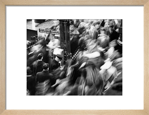 Rush hour at Victoria Station 1960