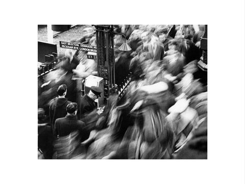 Rush hour at Victoria Station 1960