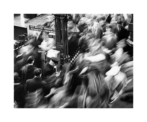 Rush hour at Victoria Station 1960