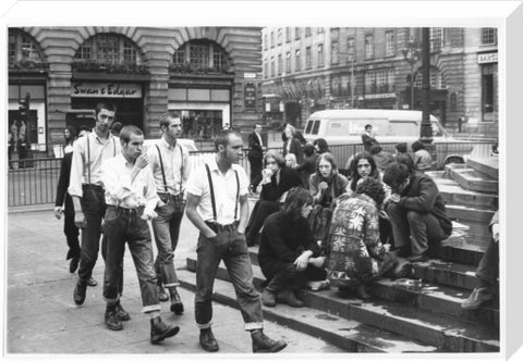 Group of skinheads & hippies in Piccadilly Circus 1969