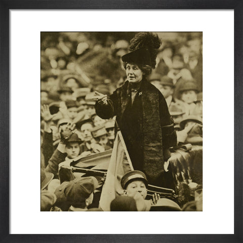 Emmeline Pankhurst addressing a crowd in New York C. 1900