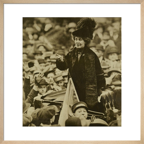 Emmeline Pankhurst addressing a crowd in New York C. 1900