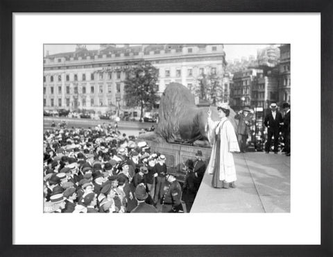 Emmeline Pankhurst addressing crowds at Trafalgar Square 1908