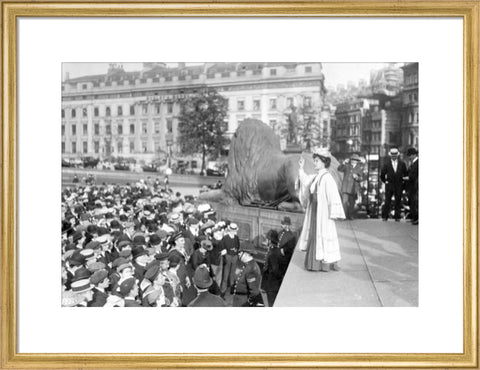 Emmeline Pankhurst addressing crowds at Trafalgar Square 1908