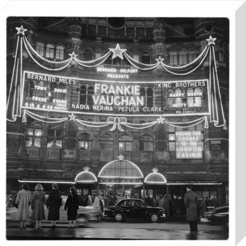 A night shot outside the Palace Theatre 1958