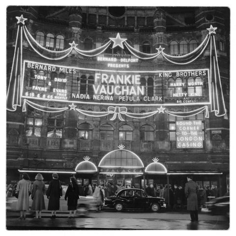 A night shot outside the Palace Theatre 1958