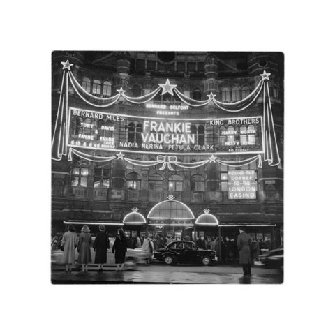 A night shot outside the Palace Theatre 1958