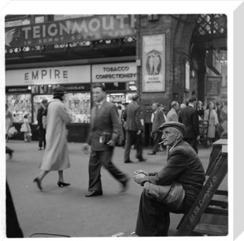 Shoe polisher Liverpool Street Station c.1960