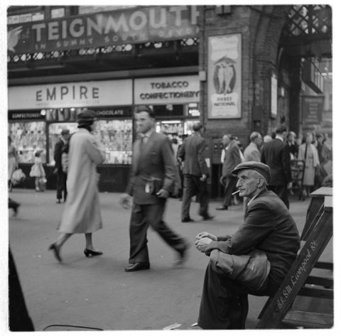 Shoe polisher Liverpool Street Station c.1960