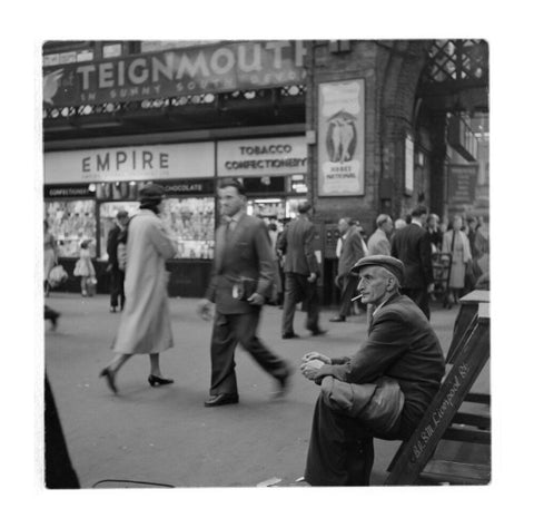 Shoe polisher Liverpool Street Station c.1960