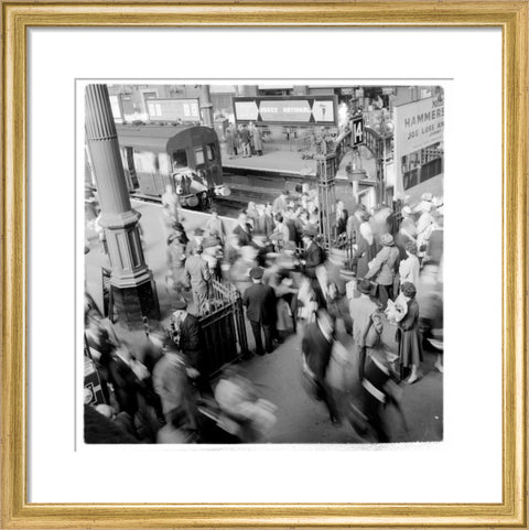 Passengers at Liverpool Street Station 1960