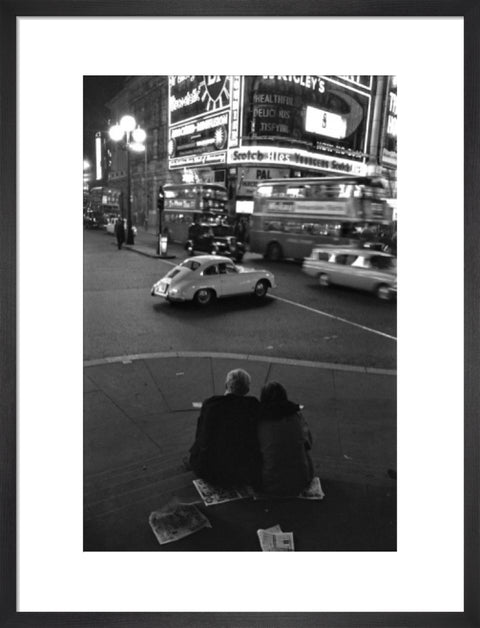 Piccadilly Circus at night 1960