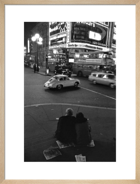 Piccadilly Circus at night 1960