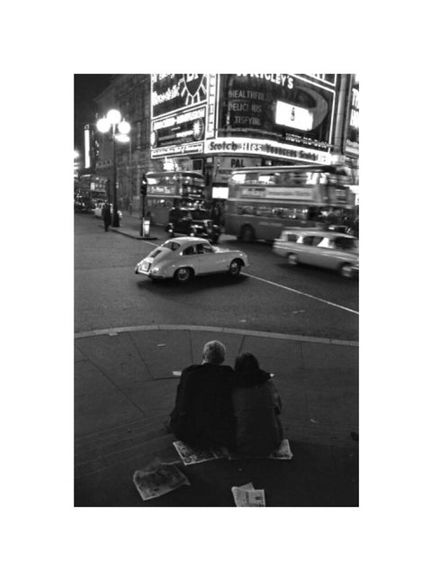 Piccadilly Circus at night 1960