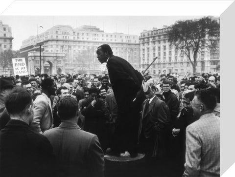 A man addressing a crowd at Speaker's Corner 1961