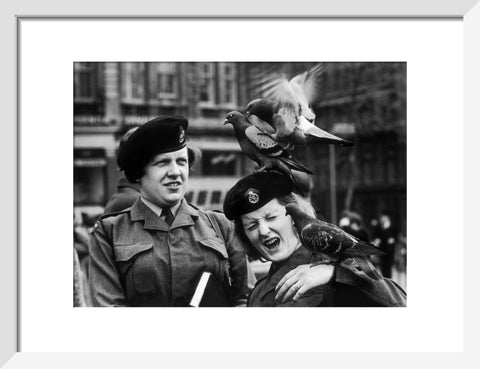 Women in uniform 1961