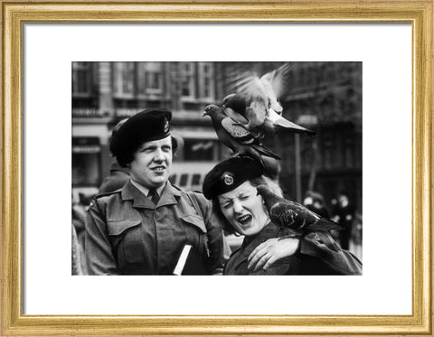 Women in uniform 1961