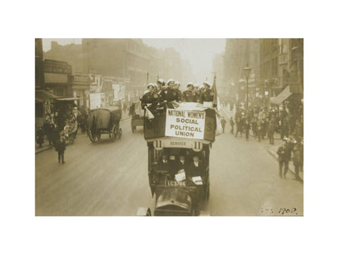 Suffragettes campaigning in Chelmsford1908