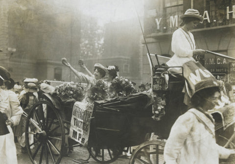 Mary Leigh and Edith New the first suffragette window smashers