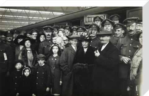 Soldiers leaving for the war from Waterloo Station 1916.