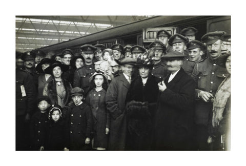 Soldiers leaving for the war from Waterloo Station 1916.