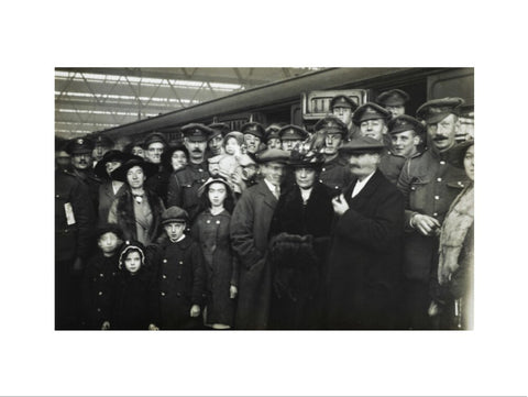 Soldiers leaving for the war from Waterloo Station 1916.