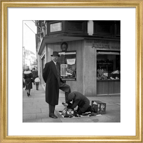 Shoe shine man. c.1955