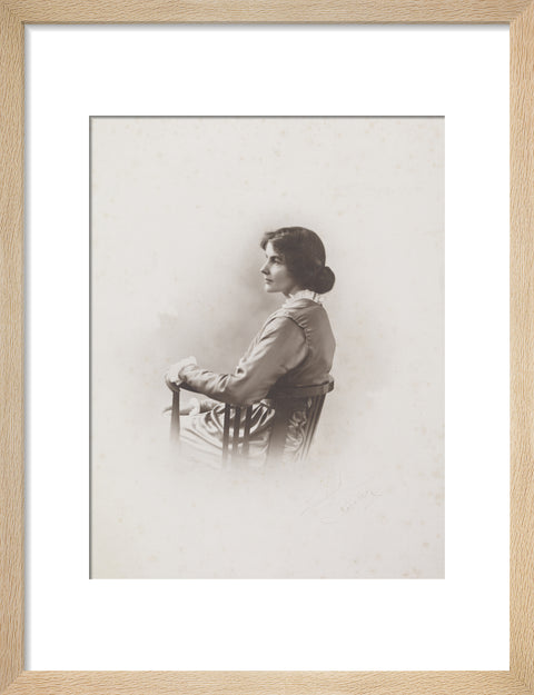 Photograph of Suffragette Violet Aitken 1905
