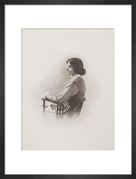 Photograph of Suffragette Violet Aitken 1905