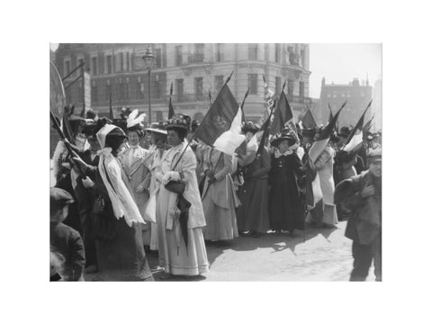 Suffragettes in a procession to promote the Women's Exhibition 1909